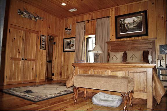 Bear Creek Lodge Bedroom